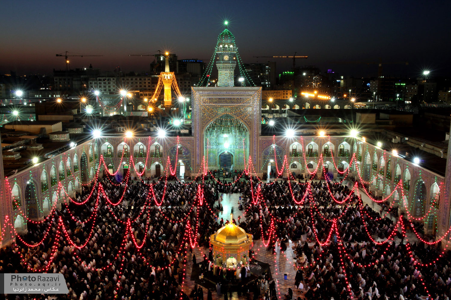 اضغط على الصورة لعرض أكبر. 

الإسم:	cheraghani haram razavi (24).jpg 
مشاهدات:	1 
الحجم:	490.3 كيلوبايت 
الهوية:	852180