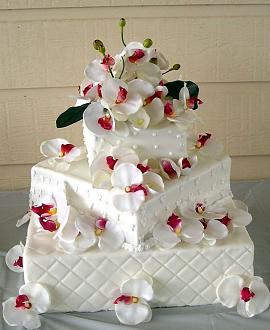 اضغط على الصورة لعرض أكبر. 

الإسم:	1_fondant-wedding-cake4.jpg 
مشاهدات:	1 
الحجم:	74.5 كيلوبايت 
الهوية:	832446