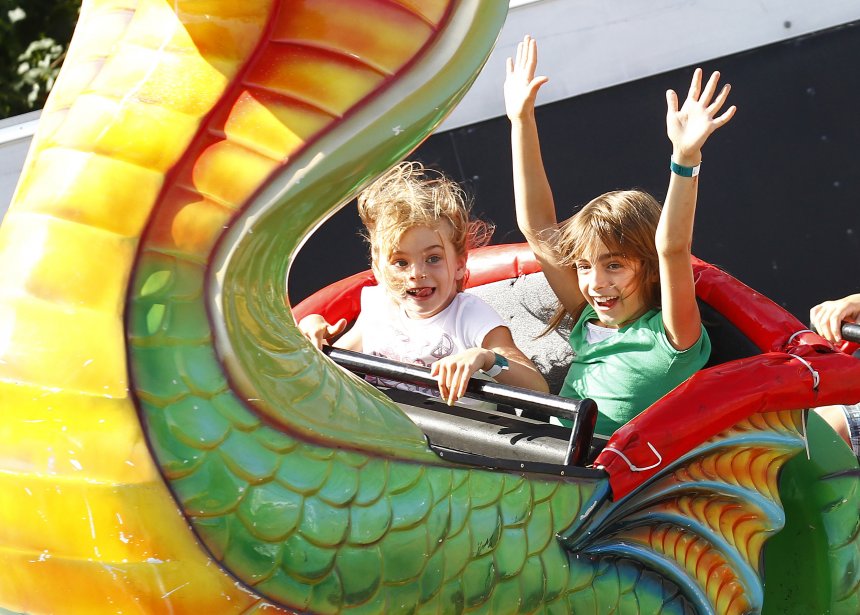 اضغط على الصورة لعرض أكبر.&nbsp;

الإسم:	359203-17-aout-expo-quebec-tout.jpg&nbsp;
مشاهدات:	1&nbsp;
الحجم:	109.5 كيلوبايت&nbsp;
الهوية:	855483