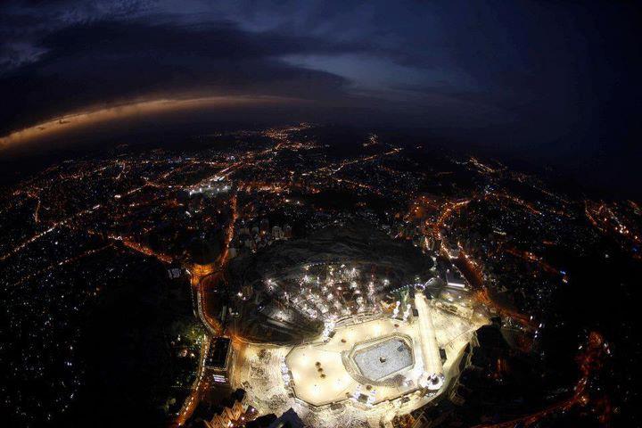 اضغط على الصورة لعرض أكبر.&nbsp;

الإسم:	صورة للكعبة الم&amp;#1.jpg&nbsp;
مشاهدات:	1&nbsp;
الحجم:	52.2 كيلوبايت&nbsp;
الهوية:	850675