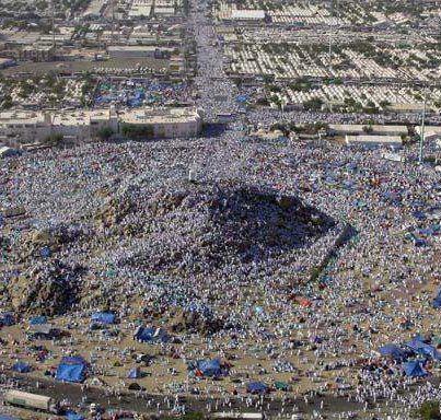 اضغط على الصورة لعرض أكبر.&nbsp;

الإسم:	الحجاج في عرفة م&amp;#.jpg&nbsp;
مشاهدات:	1&nbsp;
الحجم:	60.6 كيلوبايت&nbsp;
الهوية:	850671