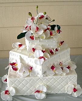 اضغط على الصورة لعرض أكبر.&nbsp;

الإسم:	1_fondant-wedding-cake4.jpg&nbsp;
مشاهدات:	1&nbsp;
الحجم:	74.5 كيلوبايت&nbsp;
الهوية:	832446