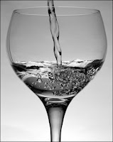 اضغط على الصورة لعرض أكبر.&nbsp;

الإسم:	water_cup2[1].jpg&nbsp;
مشاهدات:	1&nbsp;
الحجم:	7.7 كيلوبايت&nbsp;
الهوية:	849926