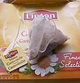 اضغط على الصورة لعرض أكبر. 

الإسم:	125px-Pyramid_Tea_Bag.jpg 
مشاهدات:	1066 
الحجم:	6.9 كيلوبايت 
الهوية:	843291